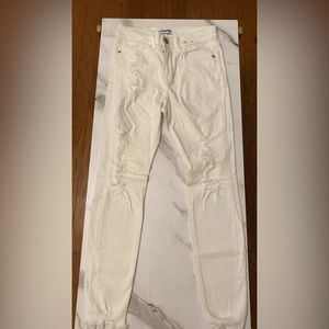 Expres ankle legging mid rise ripped jeans!🤍